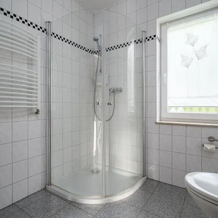 Haus-3-am-waldeck-31b * Dargun